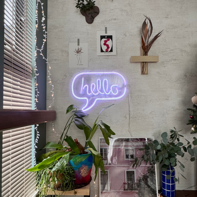 LEDライト HELLO WALL ART